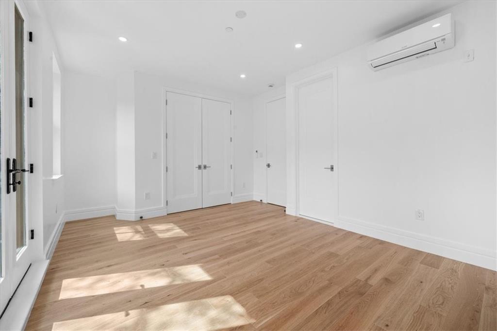 147 Luquer Street, Unit 1 Brooklyn, NY 11231 - Photo 9 of 26 Primary bedroom