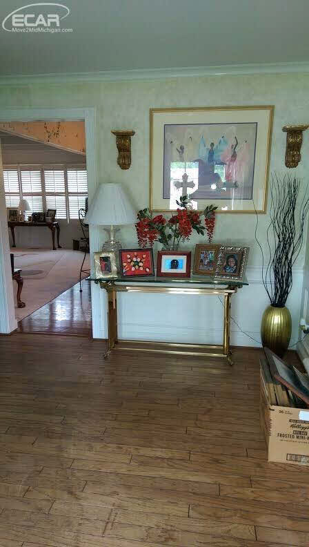 6621 Kings Pointe Road Grand Blanc, MI 48439 - Photo 2 of 24 20440367-1.JPG
