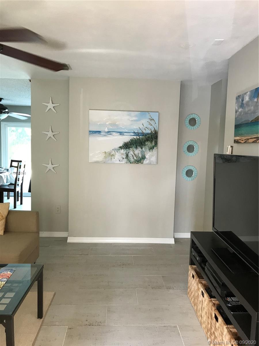 Kendall Green Pompano Beach, FL 33064 - Photo 18 of 18