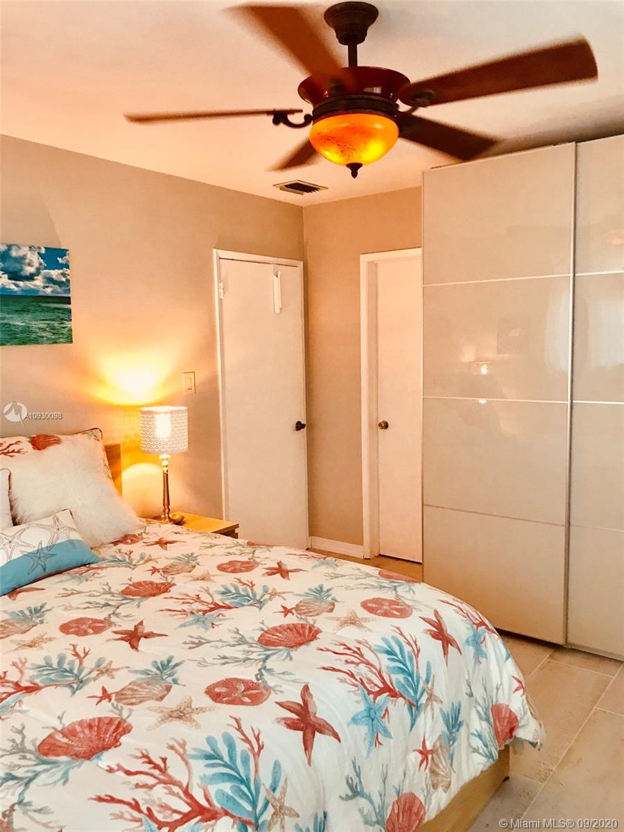 Kendall Green Pompano Beach, FL 33064 - Photo 5 of 18