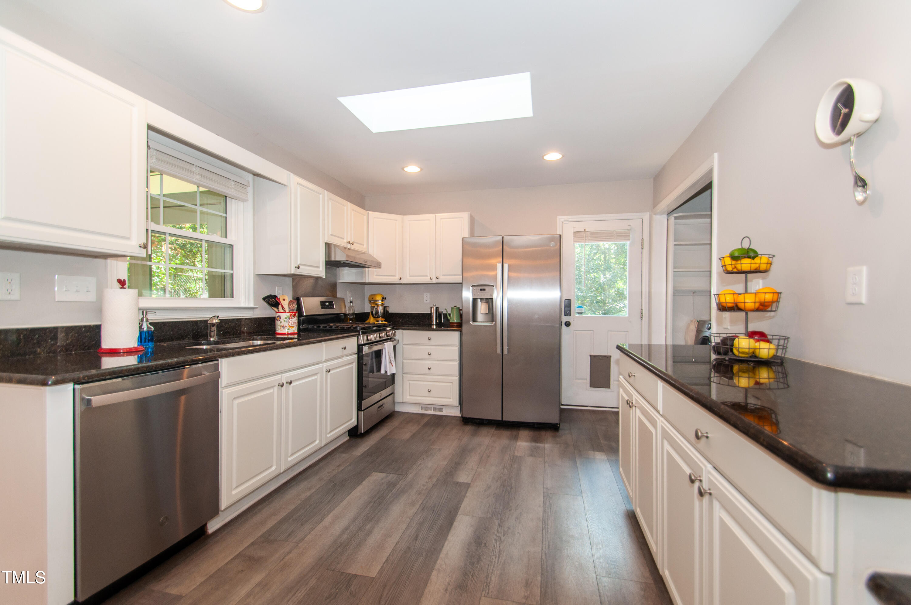5817 Caledonia Street Raleigh, NC 27609 - Photo 7 of 46 Kitchen