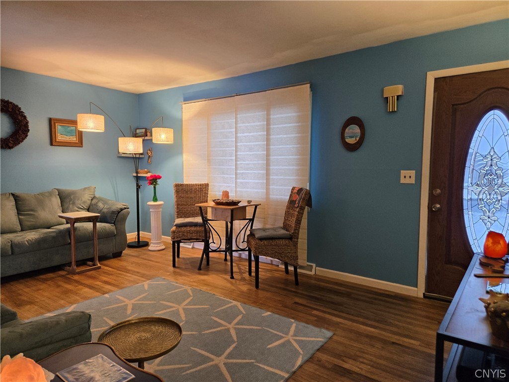 6651 Bishopp Road Rome, NY 13440 - Photo 3 of 24 The glass oval front door allows soft, natural lig