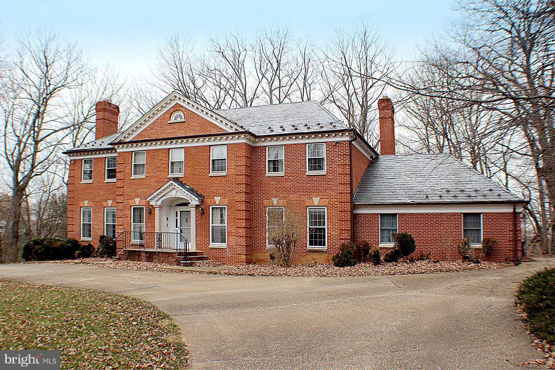 10900 Tara Road Rockville, MD 20854 - Photo 1 of 25 Exterior (Front)