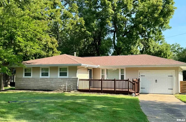 $165,875 | 275 Jana Road, Macomb, IL 61455