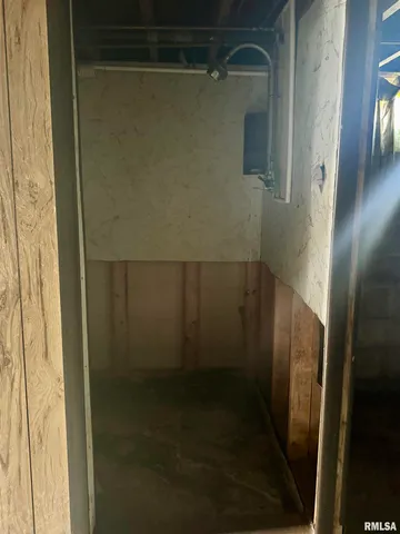 $30,000 | 202 West Burlington Street, St. David, IL 61563