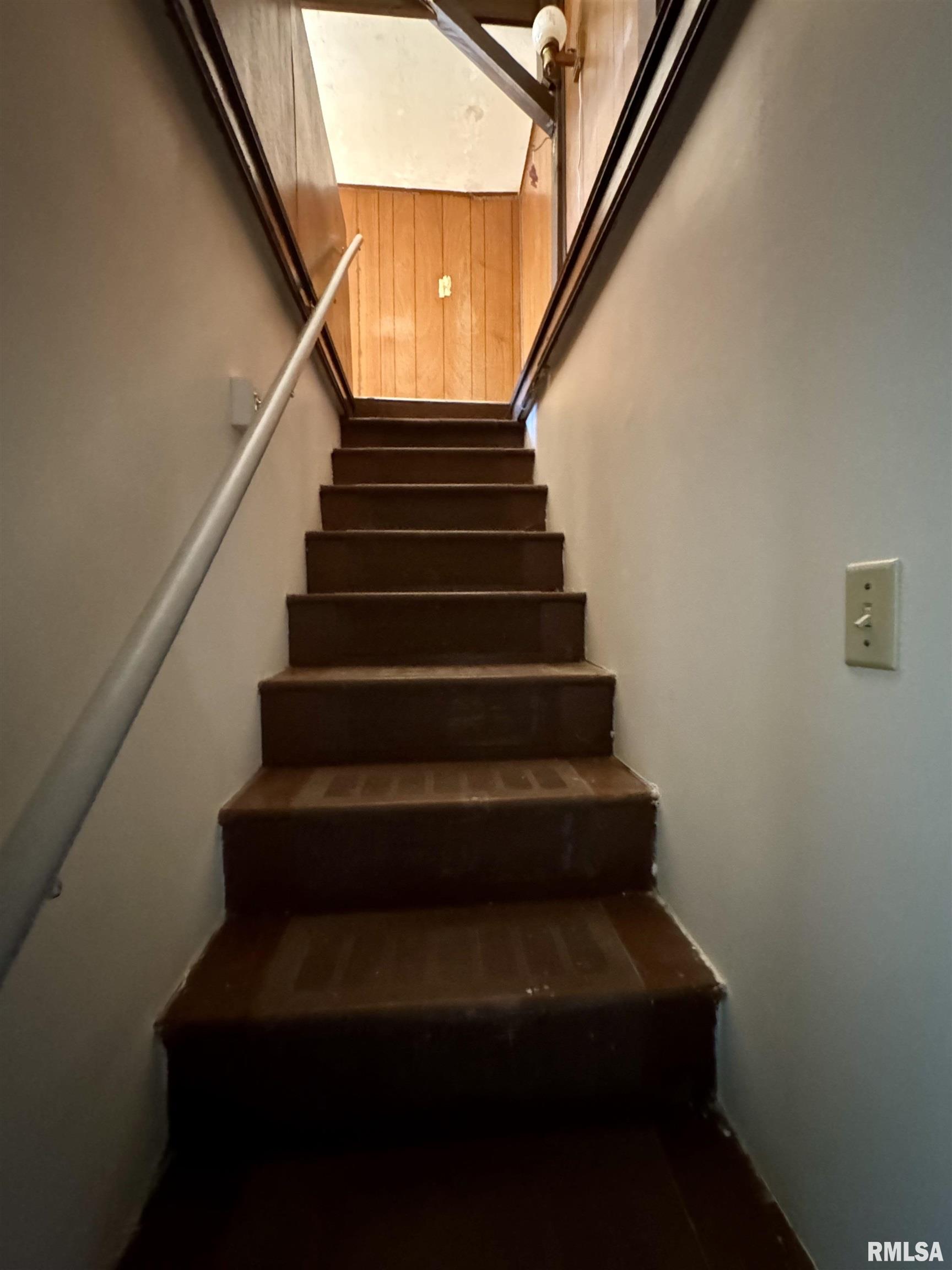 202 West Burlington Street St. David, IL 61563 - Photo 8 of 26