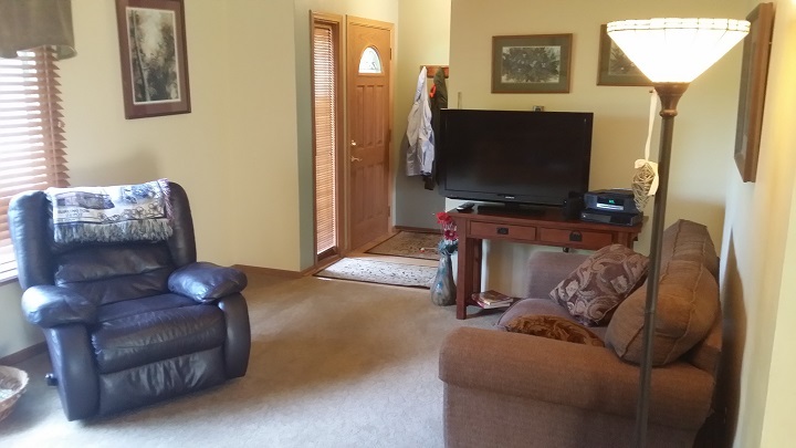 6128 Upper Ridge Way Roscoe, IL 61073 - Photo 4 of 25 Gallery Image 4