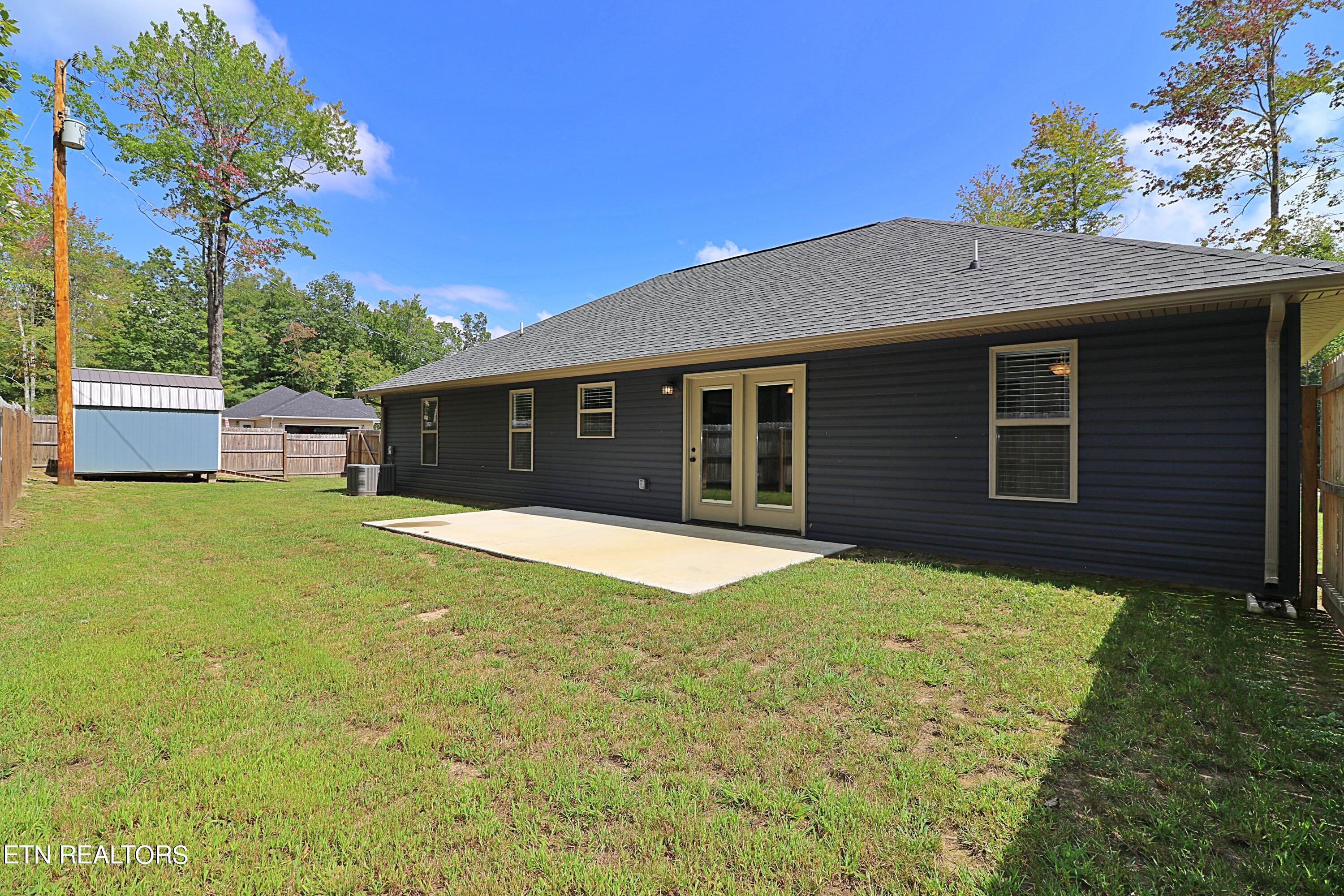 270 Kayla Lane Oneida, TN 37841 - Photo 14 of 56 094A4268