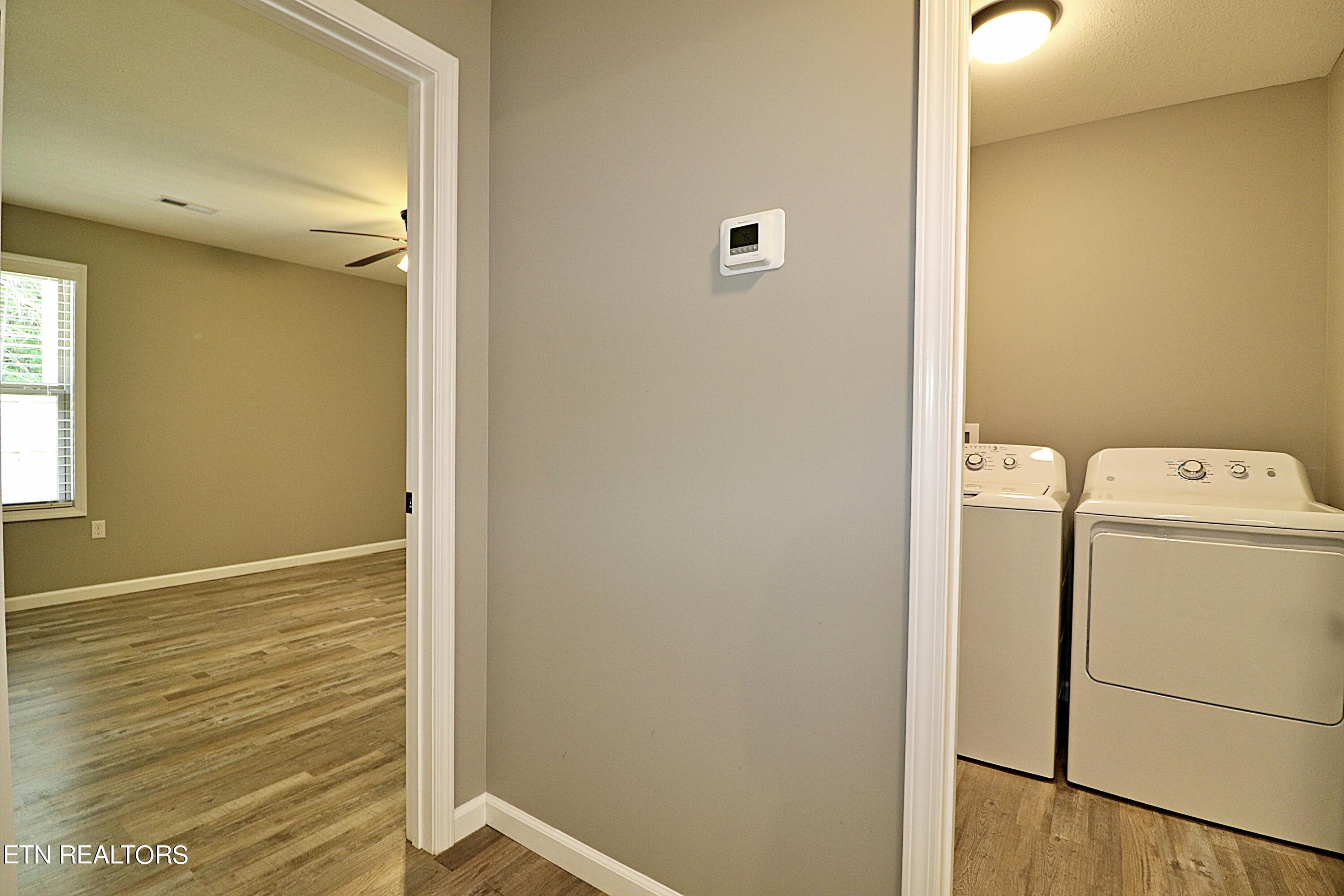 270 Kayla Lane Oneida, TN 37841 - Photo 32 of 56 094A4349