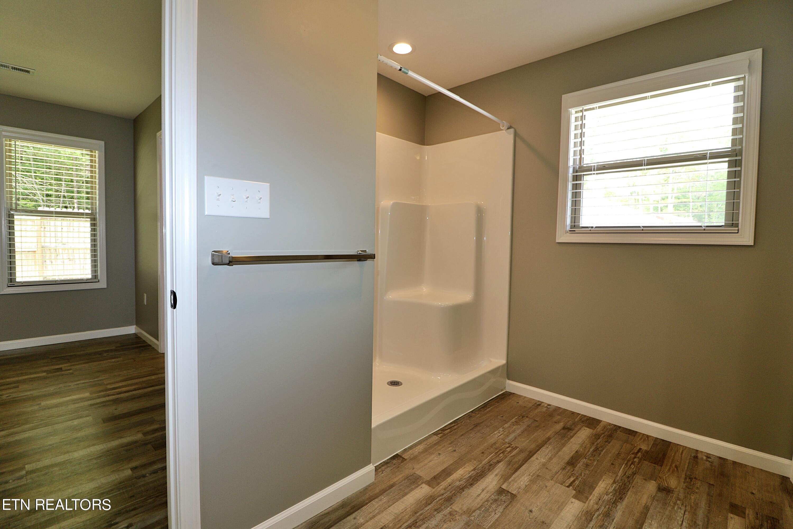 270 Kayla Lane Oneida, TN 37841 - Photo 40 of 56 094A4357