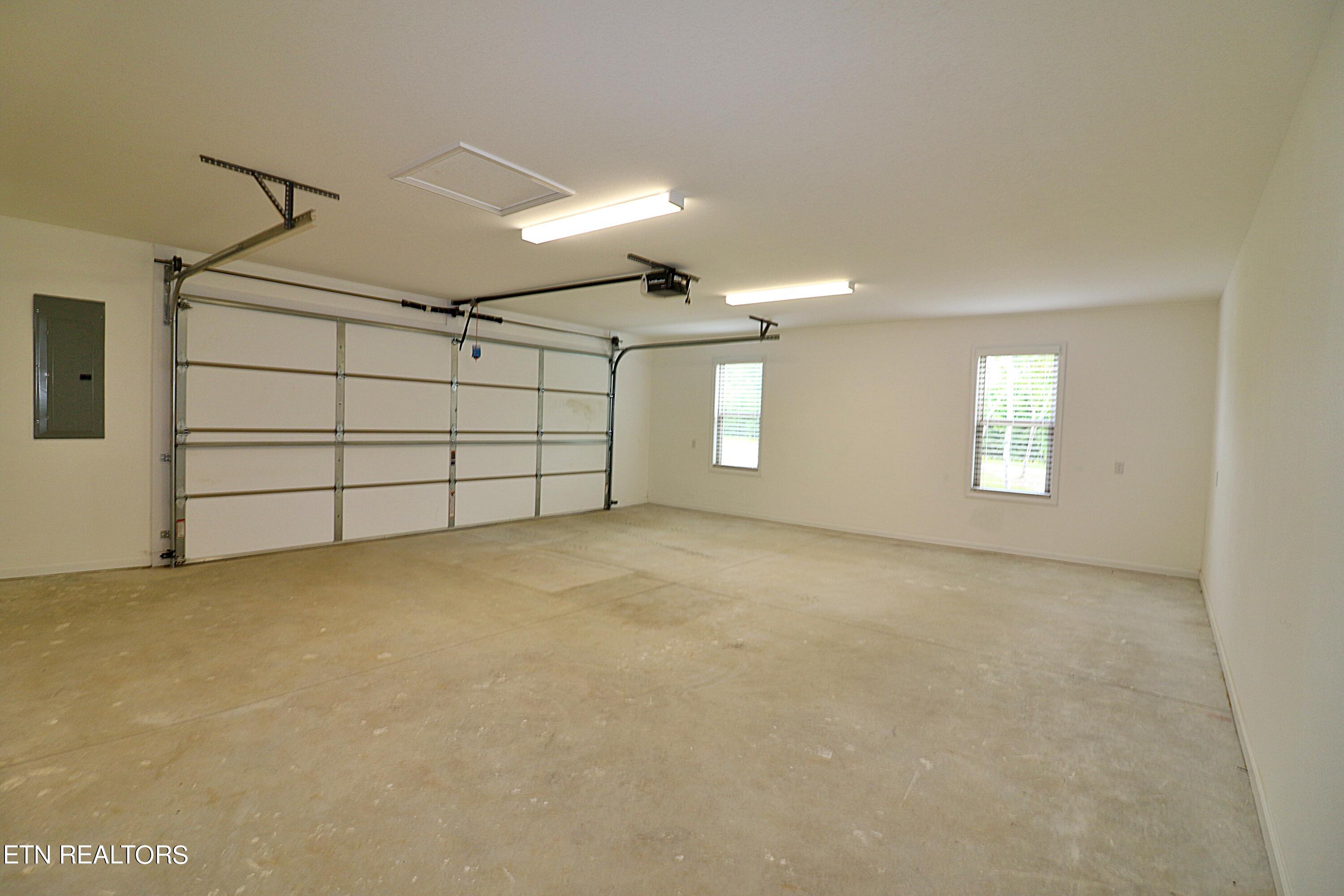 270 Kayla Lane Oneida, TN 37841 - Photo 42 of 56 094A4346