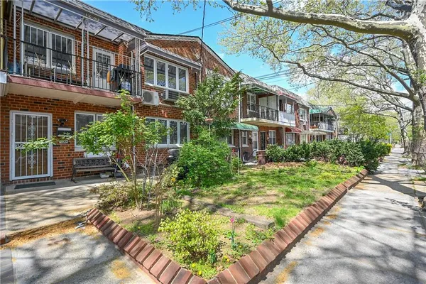 $1,024,000 | 1230 East 56th Street | Flatlands