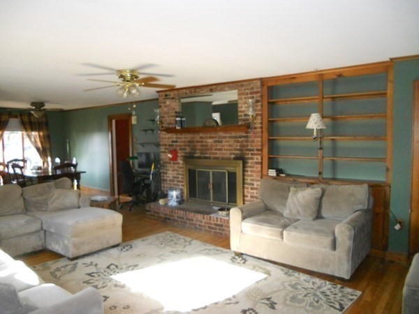 8 View Hill Road Groveland, MA 01834 - Photo 13 of 42 Gallery Image 13