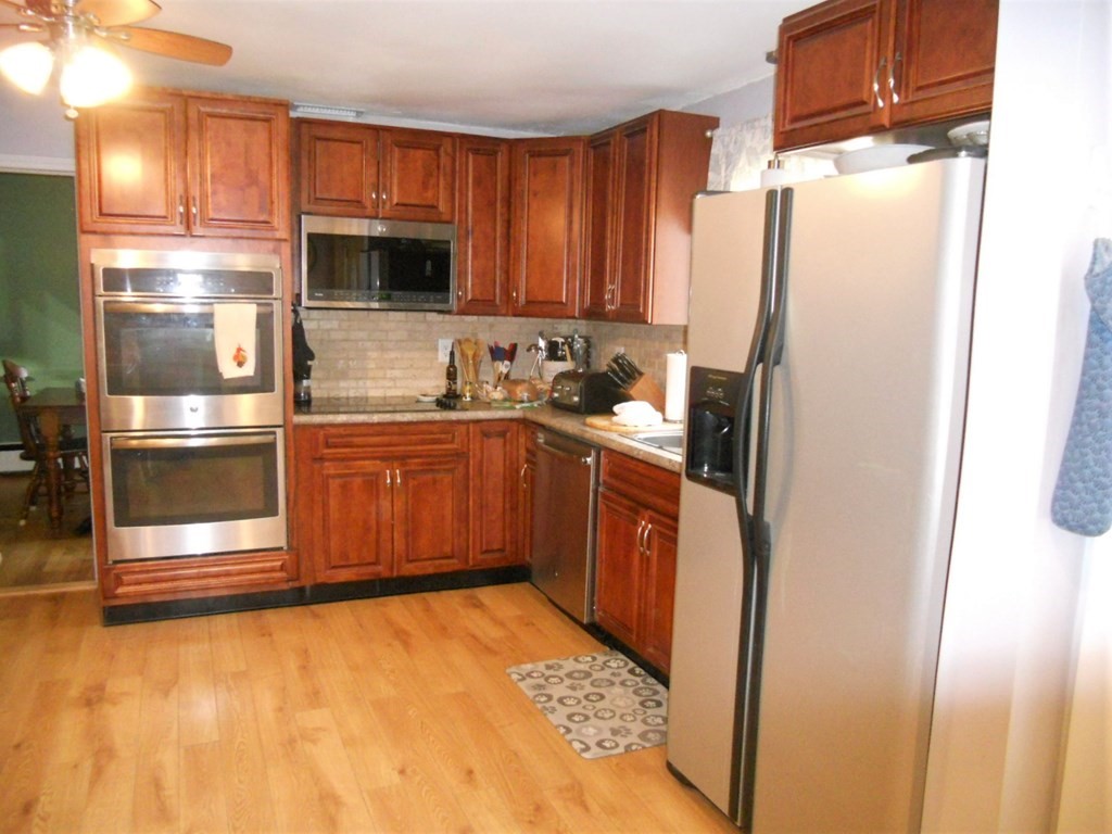 8 View Hill Road Groveland, MA 01834 - Photo 8 of 42 Gallery Image 8