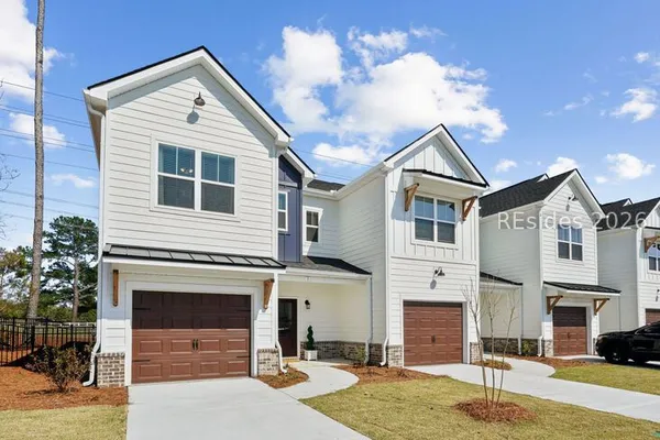 $2,701 | 65 Blue Pt Boulevard, Unit 44, Bluffton, SC 29910