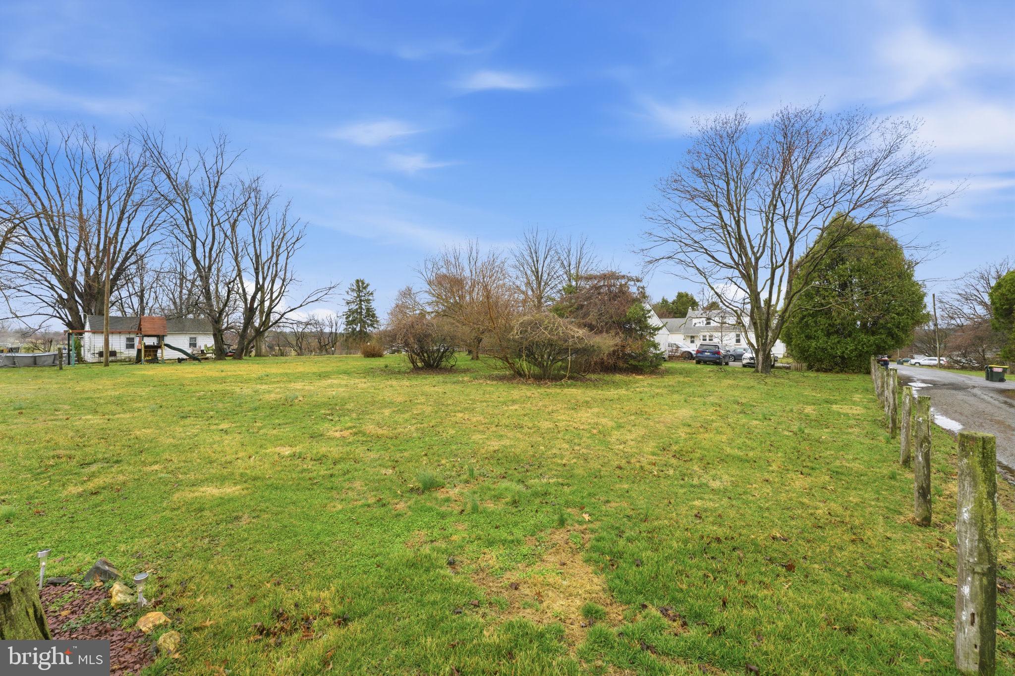 268 Ellicott Road Avondale, PA 19311 - Photo 36 of 42