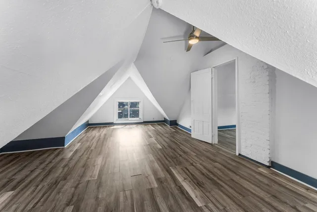 $1,900 | 2559 Aldrich Avenue South, Minneapolis, MN 55405