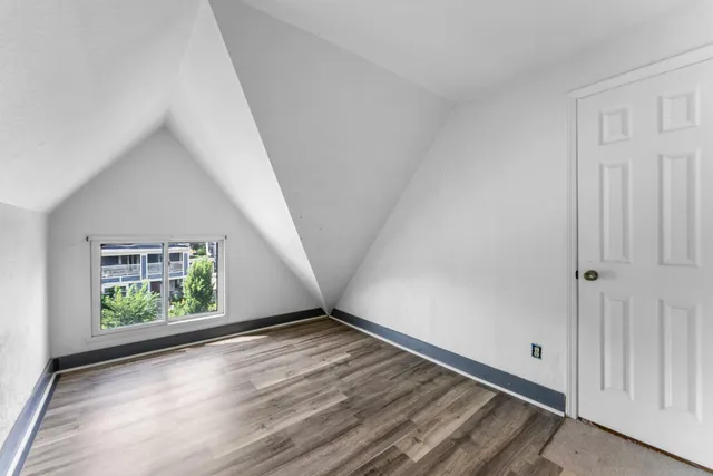 $1,900 | 2559 Aldrich Avenue South, Minneapolis, MN 55405