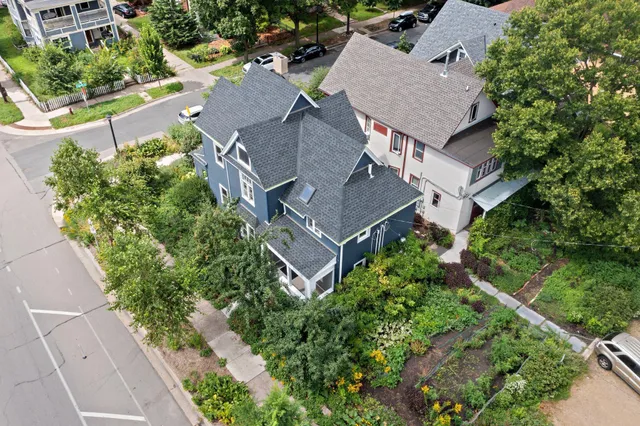 $1,900 | 2559 Aldrich Avenue South, Minneapolis, MN 55405