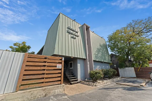 $275,000 | 3815 Guadalupe Street, Unit 303, Austin, TX 78751