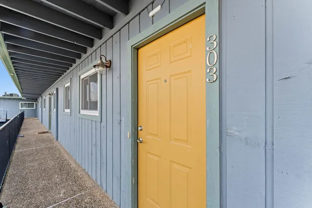 $275,000 | 3815 Guadalupe Street, Unit 303, Austin, TX 78751