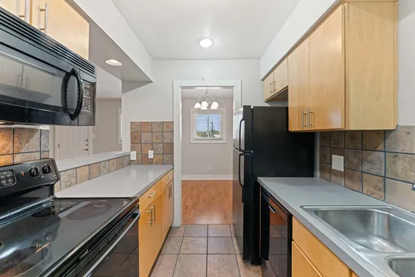 $250,000 | 3815 Guadalupe Street, Unit 303, Austin, TX 78751