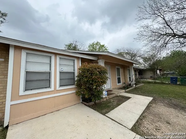 $1,395 | 5523 Indian Desert Street, San Antonio, TX 78242