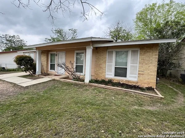 $1,395 | 5523 Indian Desert Street, San Antonio, TX 78242