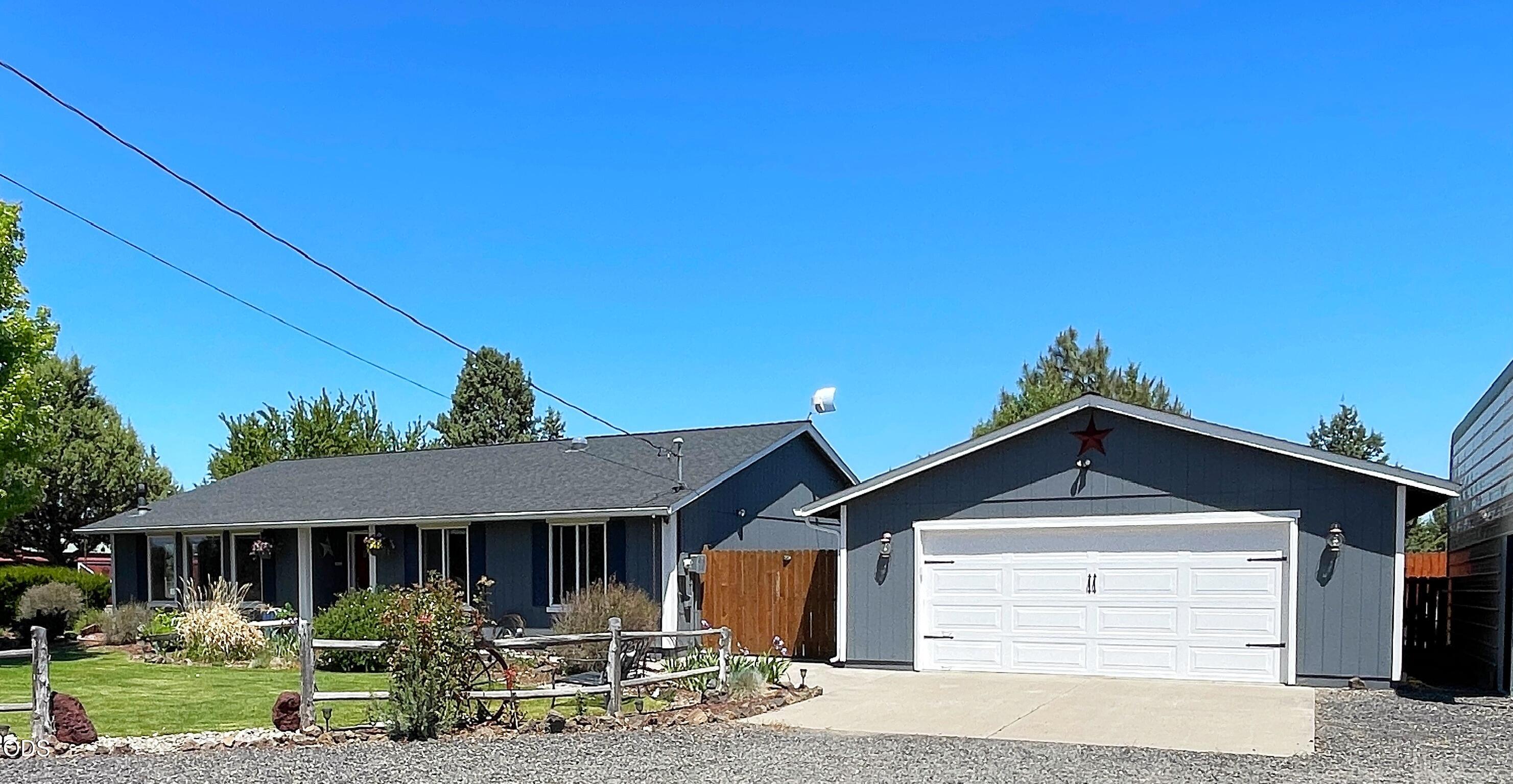 6292 Southwest Cougar Road Terrebonne, OR 97760 - Photo 1 of 25 Gallery Image 1