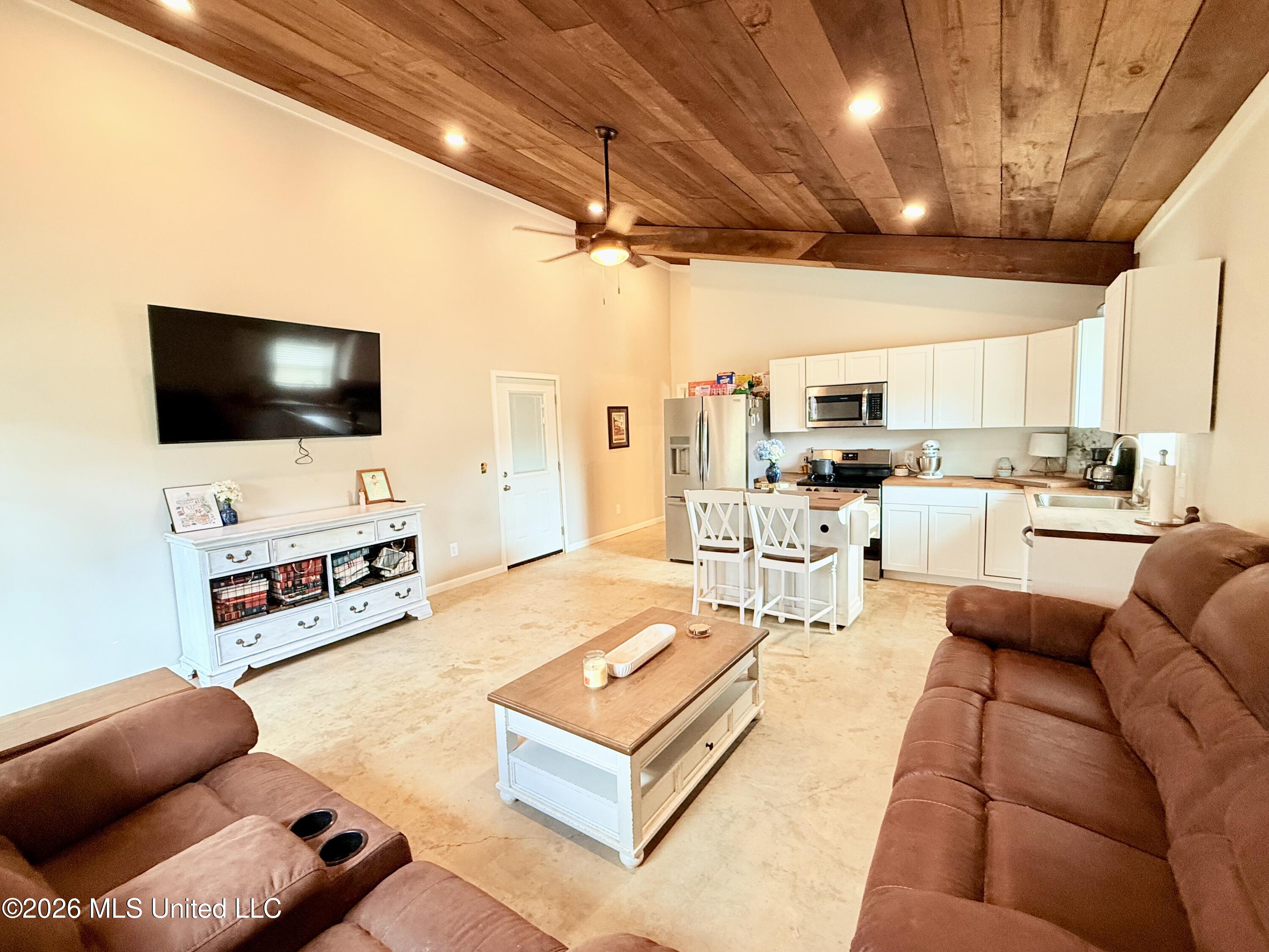 2495 Gore Springs Road Grenada, MS 38901 - Photo 5 of 20 IMG_9794