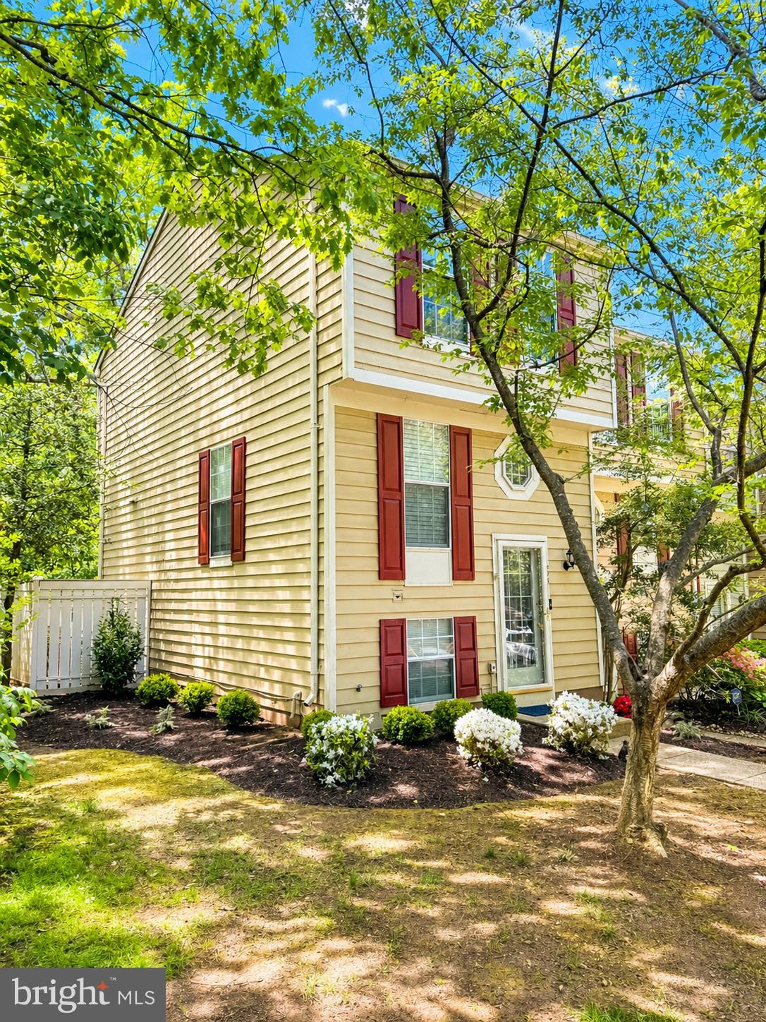 Welcome to 1598 Woodcrest Drive