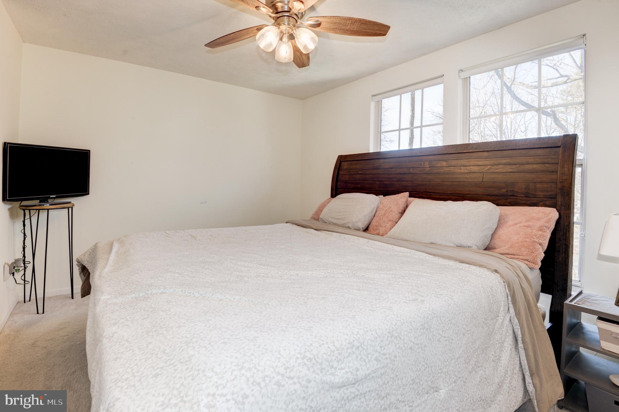 1598 Woodcrest Drive Reston, VA 20194 - Photo 22 of 34 Bedroom #1