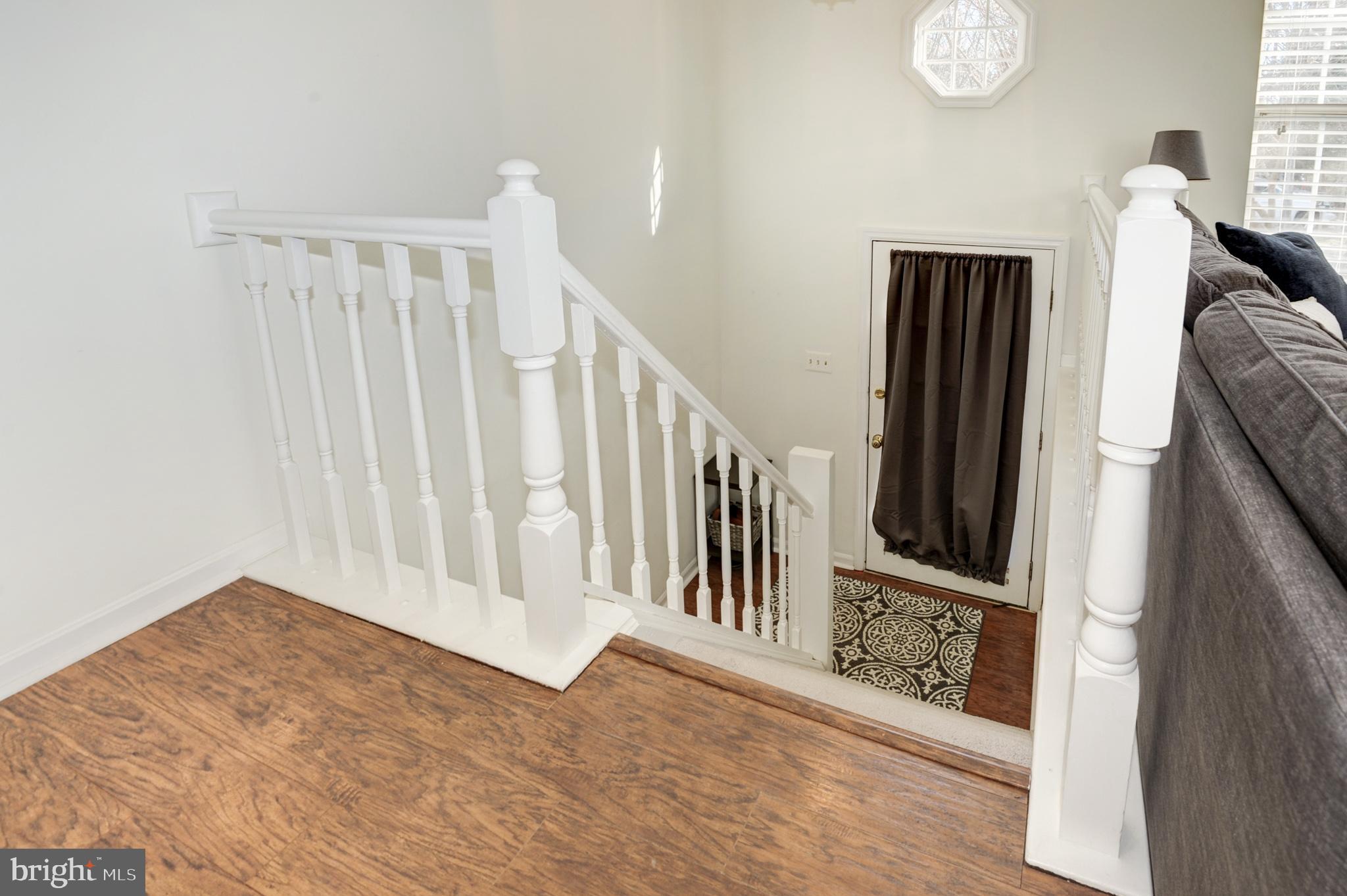 1598 Woodcrest Drive Reston, VA 20194 - Photo 8 of 34