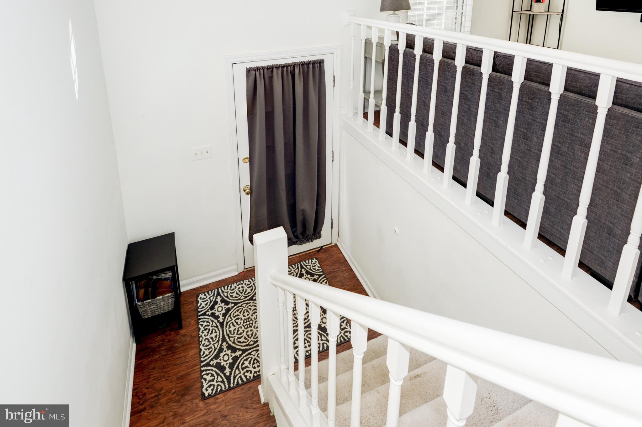 1598 Woodcrest Drive Reston, VA 20194 - Photo 9 of 34