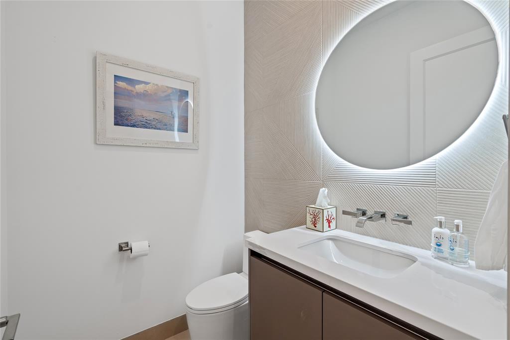 2103 North Riverside Drive Pompano Beach, FL 33062 - Photo 16 of 49