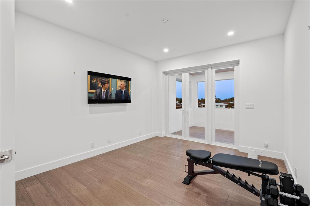 2103 North Riverside Drive Pompano Beach, FL 33062 - Photo 32 of 49