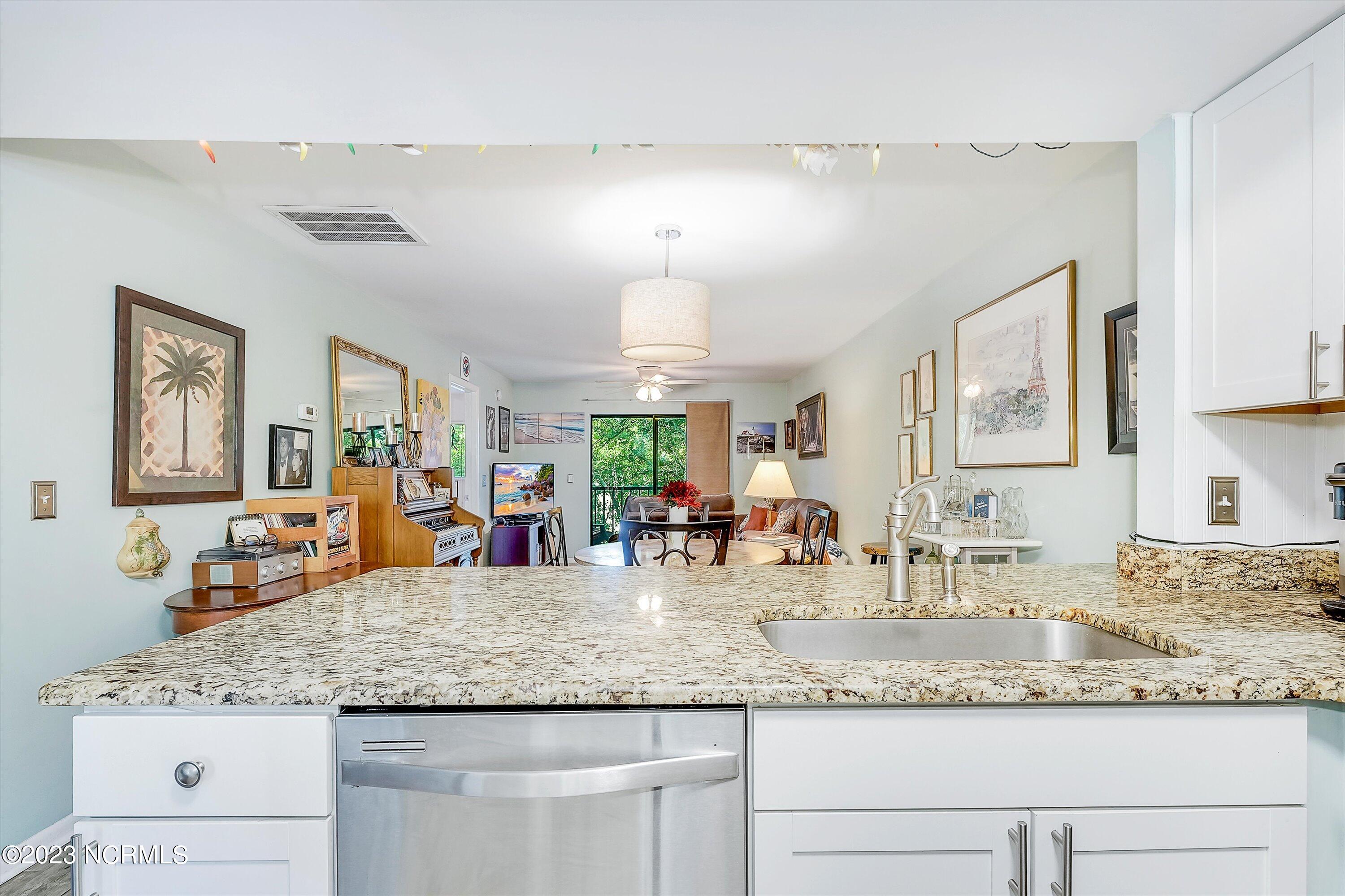 4403 Holly Tree Road Wilmington, NC 28412 - Photo 9 of 28 09-A7401723