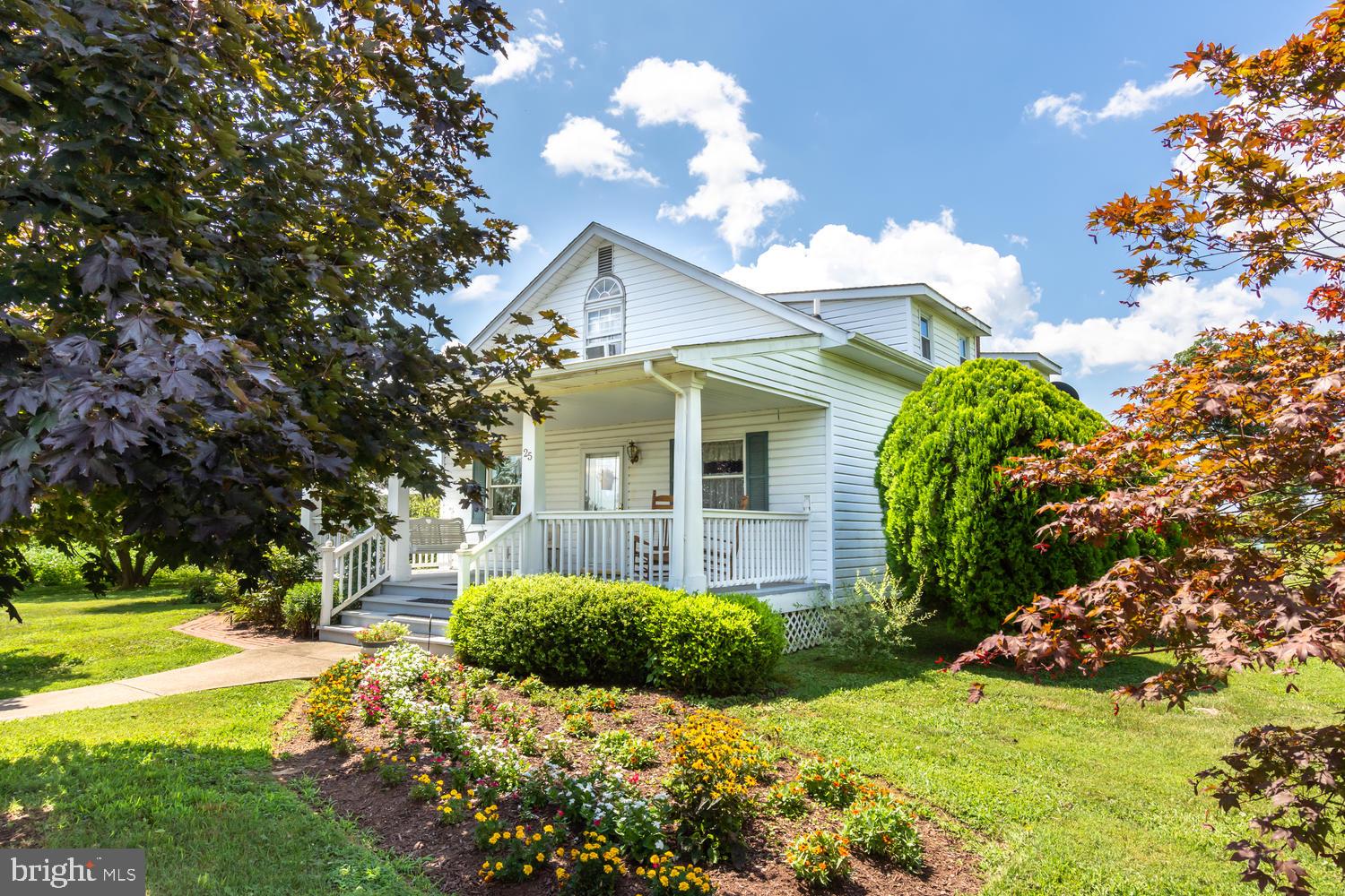 25 Fingerboard Schoolhouse Road Earleville, MD 21919 - Photo 1 of 38 Pretty as a picture! What's not to Love!