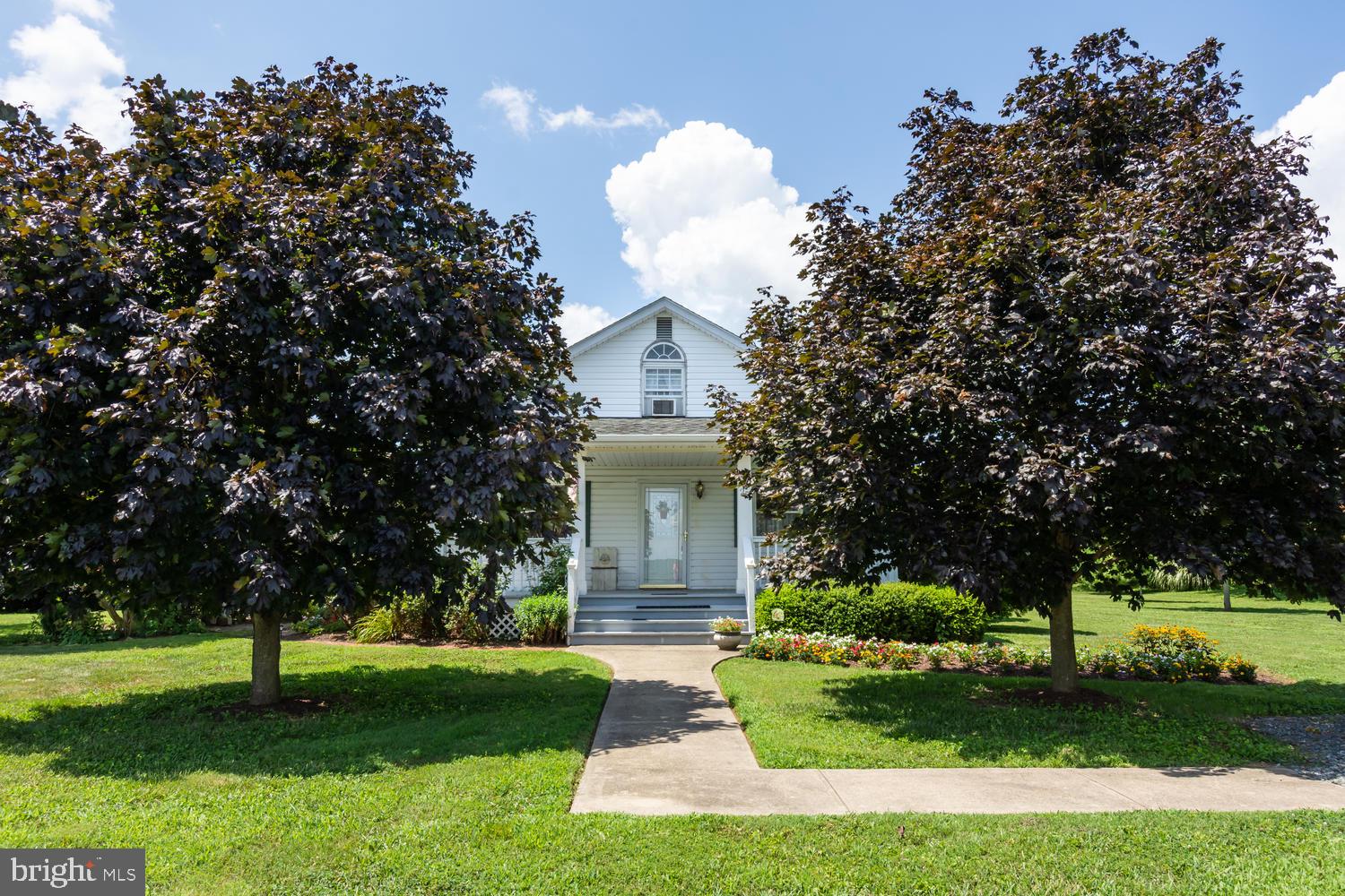 25 Fingerboard Schoolhouse Road Earleville, MD 21919 - Photo 2 of 38 Welcome Home!
