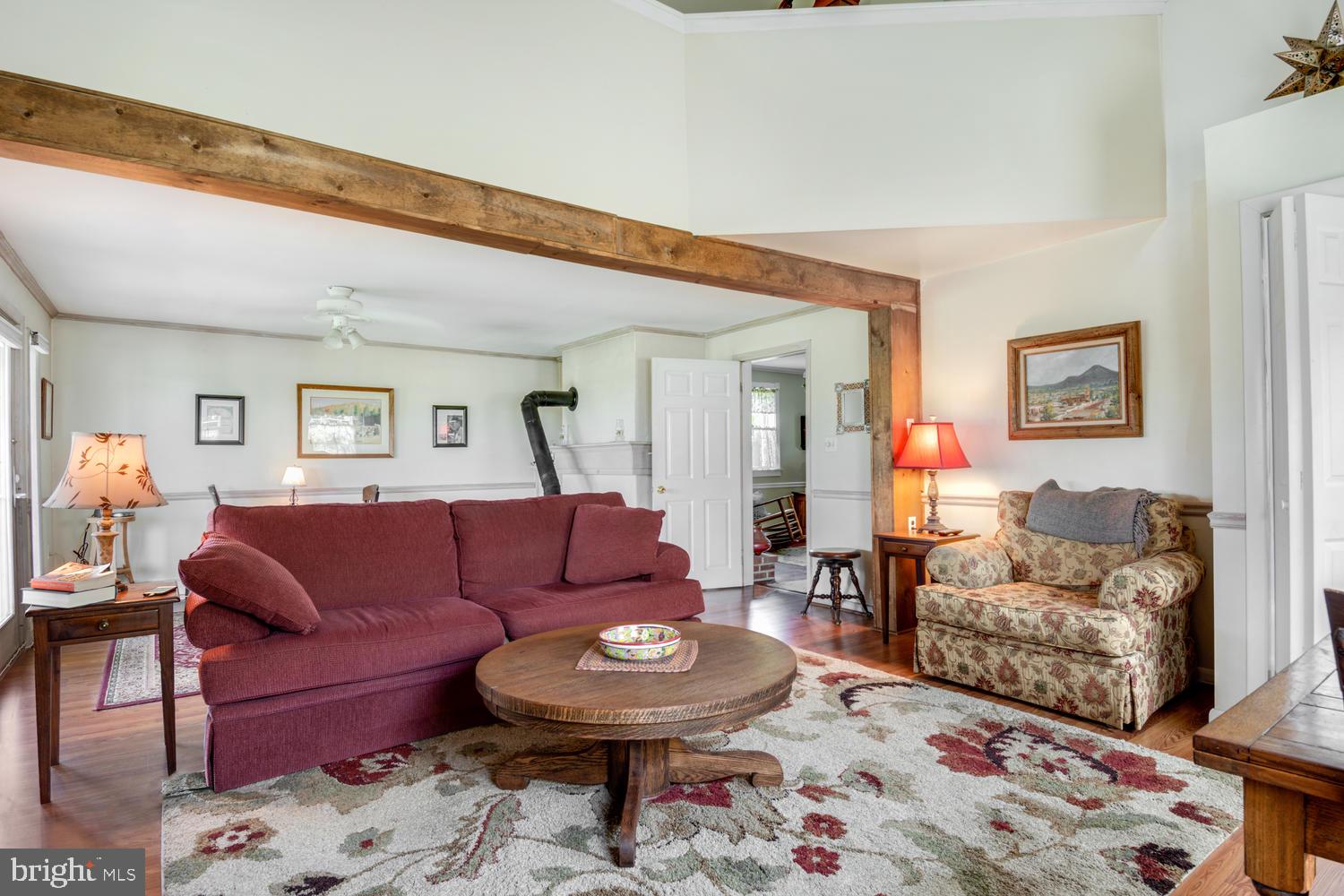 25 Fingerboard Schoolhouse Road Earleville, MD 21919 - Photo 20 of 38 Spacious family room