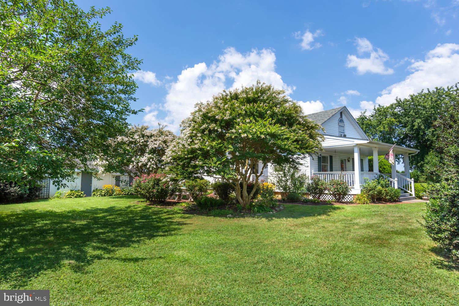 25 Fingerboard Schoolhouse Road Earleville, MD 21919 - Photo 3 of 38 Nicely landscaped property