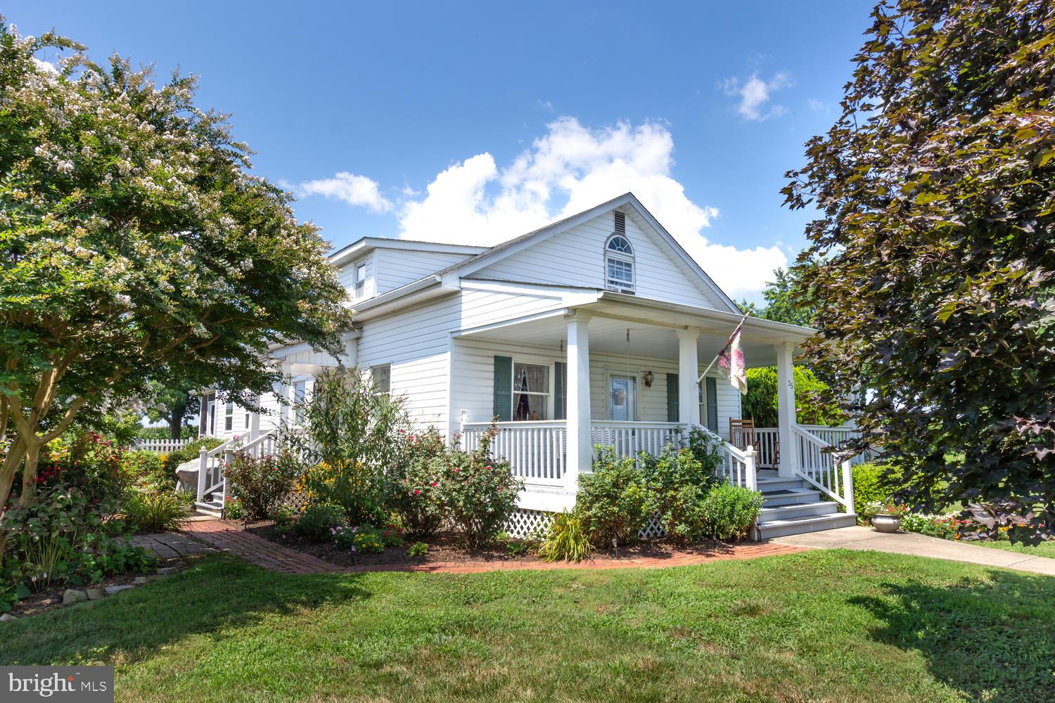 25 Fingerboard Schoolhouse Road Earleville, MD 21919 - Photo 4 of 38 Pretty from every vantage point