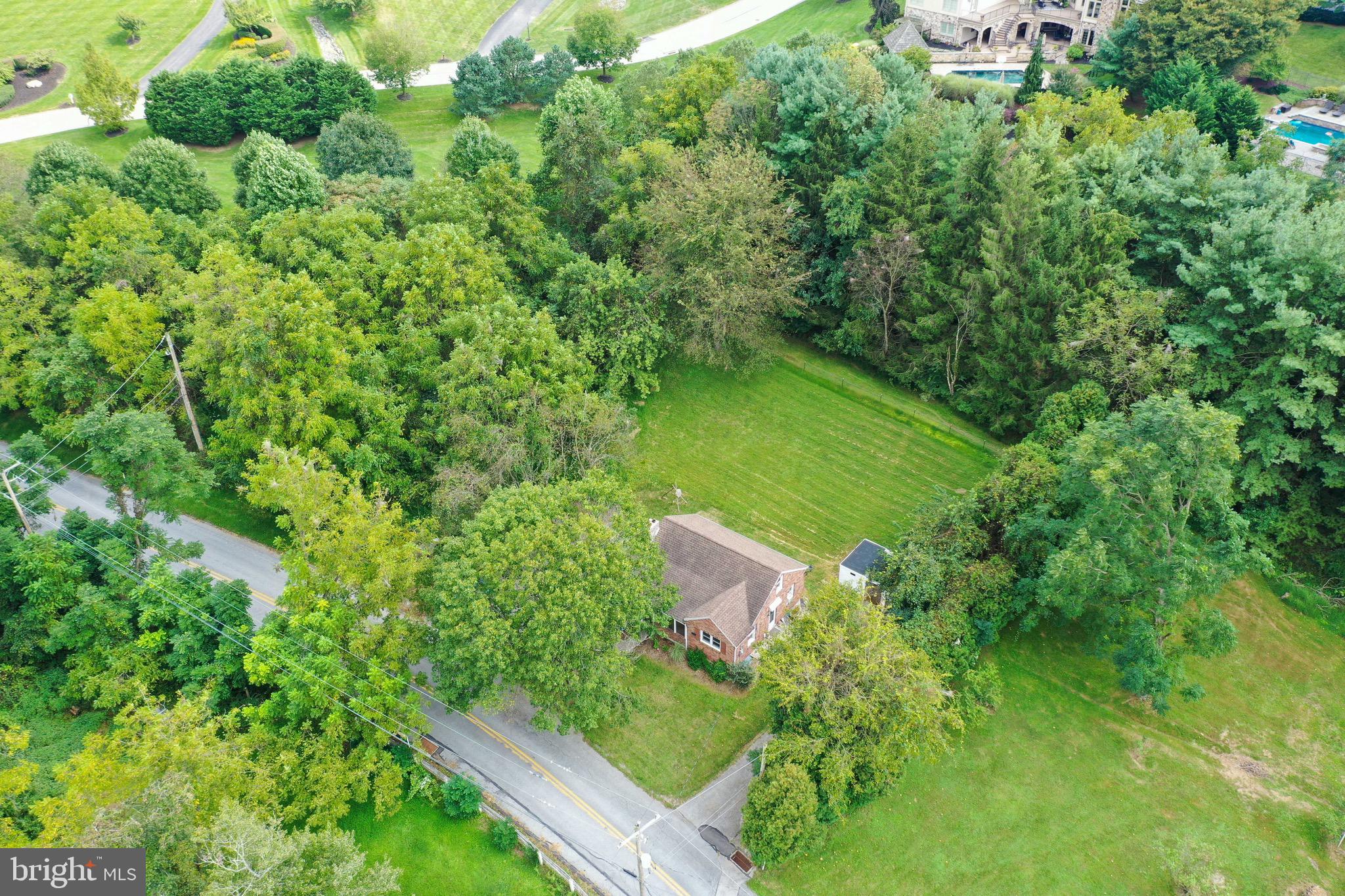 370 Green Valley Road York, PA 17403 - Photo 21 of 26 Gallery Image 21