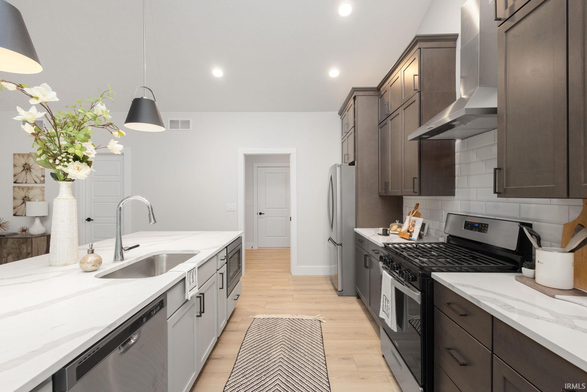 12983 Brick Road Granger, IN 46530 - Photo 11 of 27