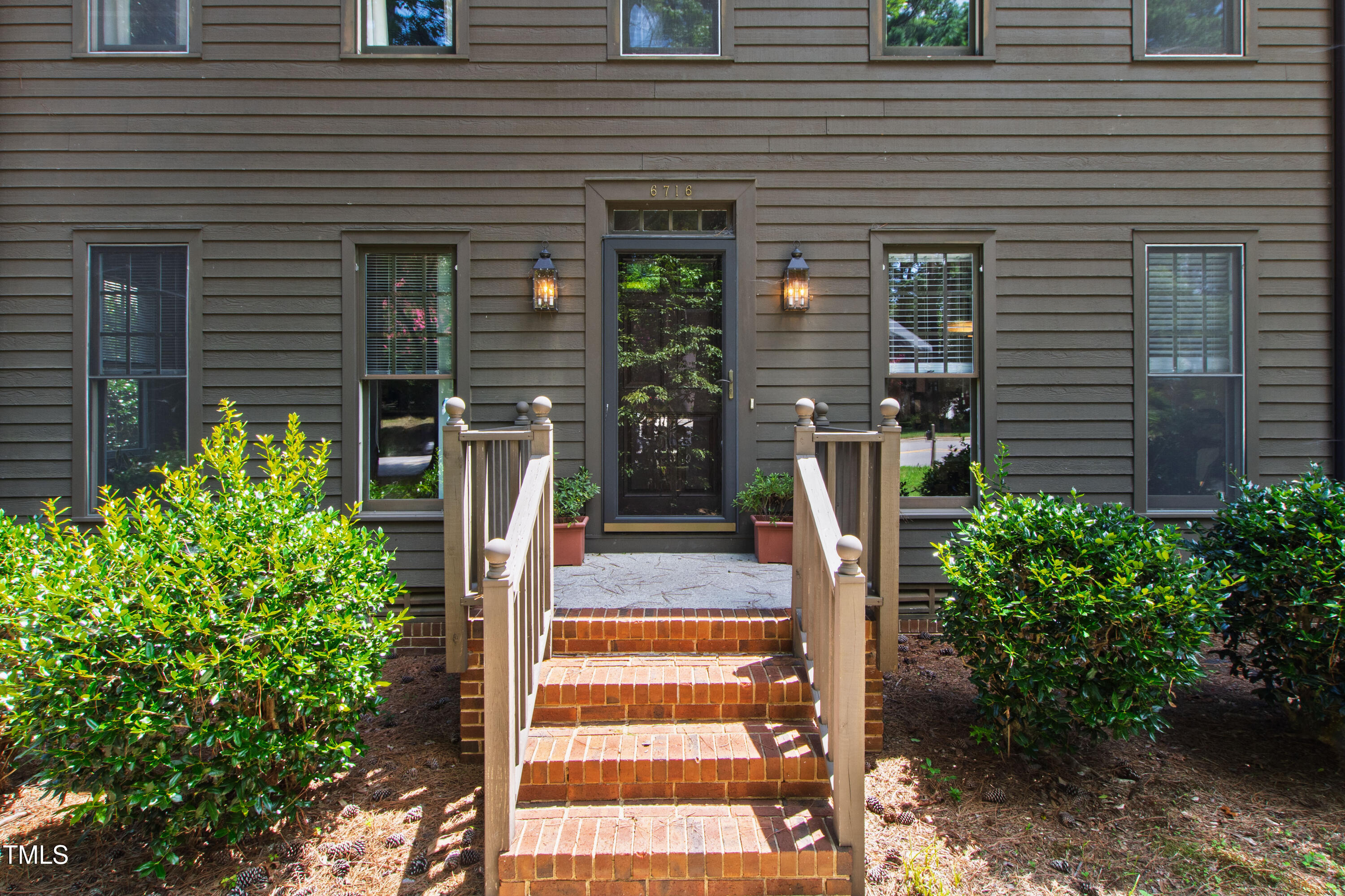 6716 Rainwater Road Raleigh, NC 27615 - Photo 4 of 46 4 Rainwater (45)