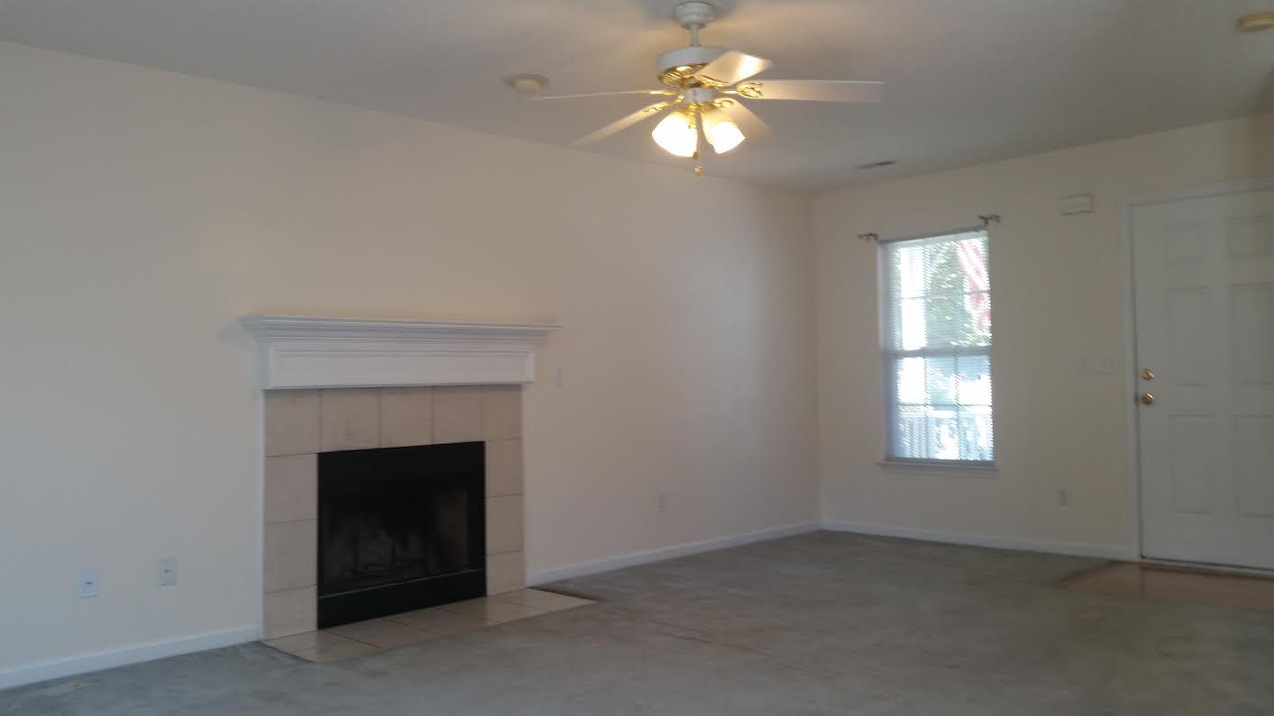 1220 Millbrook Road Summerville, SC 29486 - Photo 3 of 15 Living Area