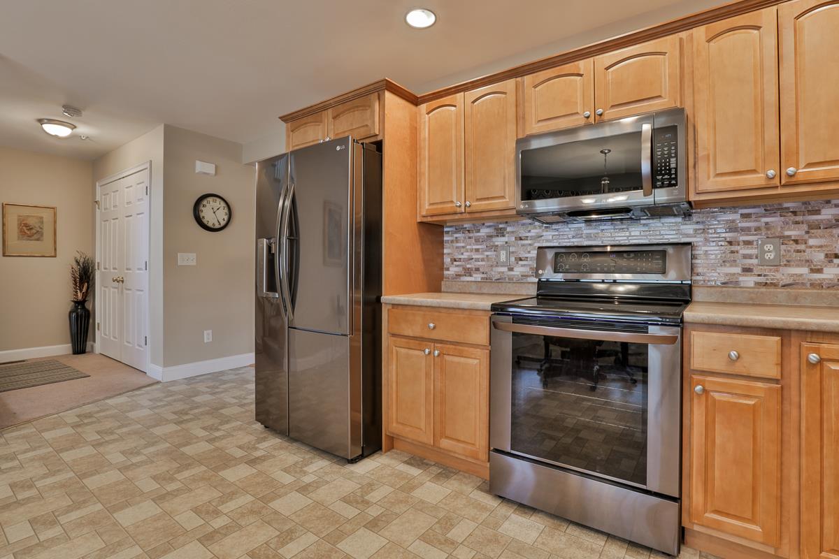 15 Shaker Heights Road Chester, NH 03036 - Photo 6 of 30