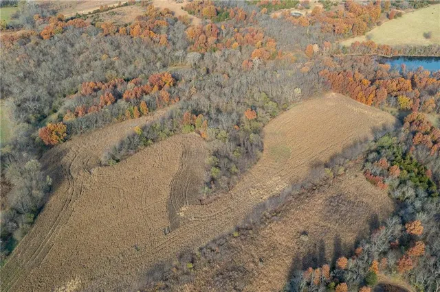 $390,500 | Tbd West Oak Street, Breckenridge, MO 64625