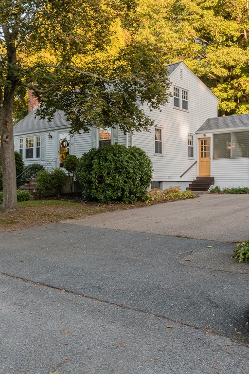22 Holly Road Braintree, MA 02184 - Photo 1 of 28 Gallery Image 1