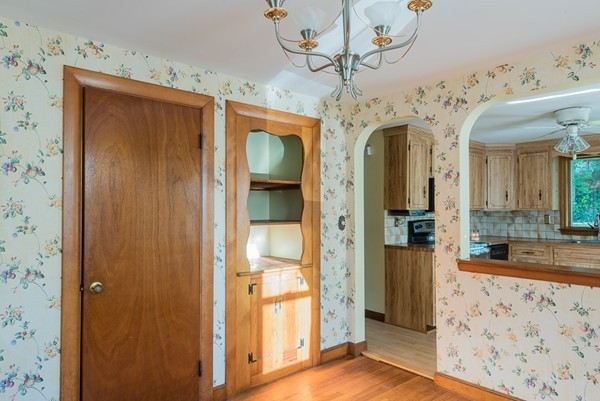 22 Holly Road Braintree, MA 02184 - Photo 12 of 28 Gallery Image 12